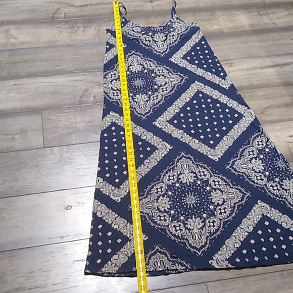 TOMMY HILFIGER  blue & cream maxi-dress with adjustable spaghetti straps - Picture 5 of 8